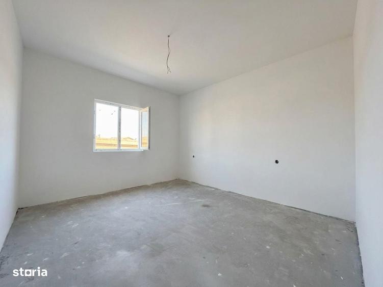 Vila P+M cu 5 Camere - Lumina - 2
