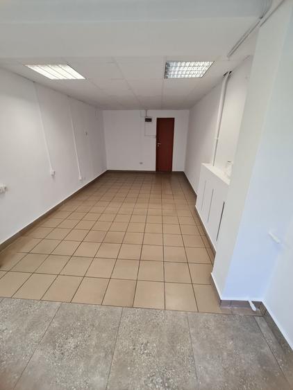 Spațiu comercial, de 53 mp, în Central