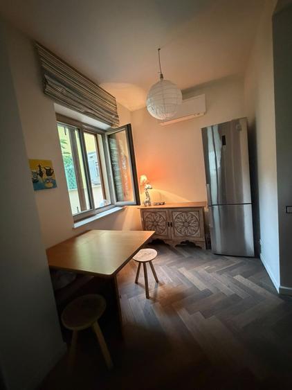 Apartament cu 3 camere decomandat, mobilat în Herăstrău