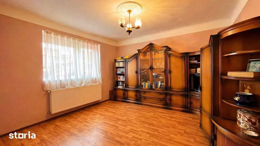 Casă cu 3 camere cu Teren 233 Mp în Dragoș Vodă