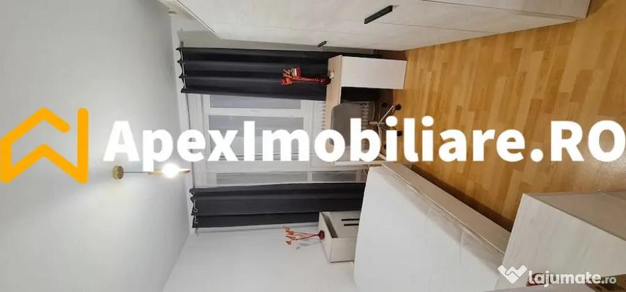 Apartament cu 3 camere semidecomandat în Gara de Nord