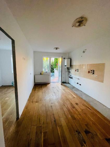 Apartament cu 2 camere decomandat în Ștrand