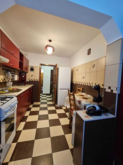 3 camere decomandat , Dna Ghica, 600 euro - 5