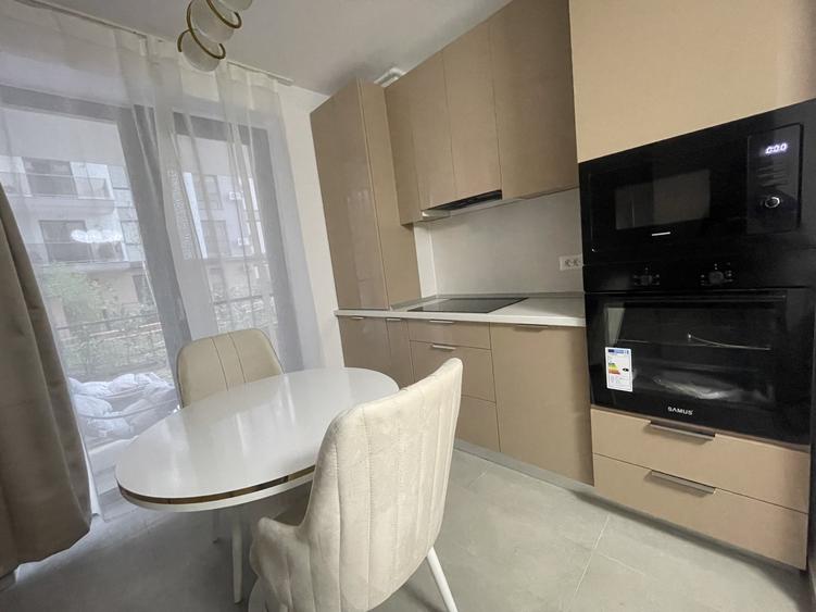 Apartament cu 2 camere decomandat, mobilat în Theodor Pallady