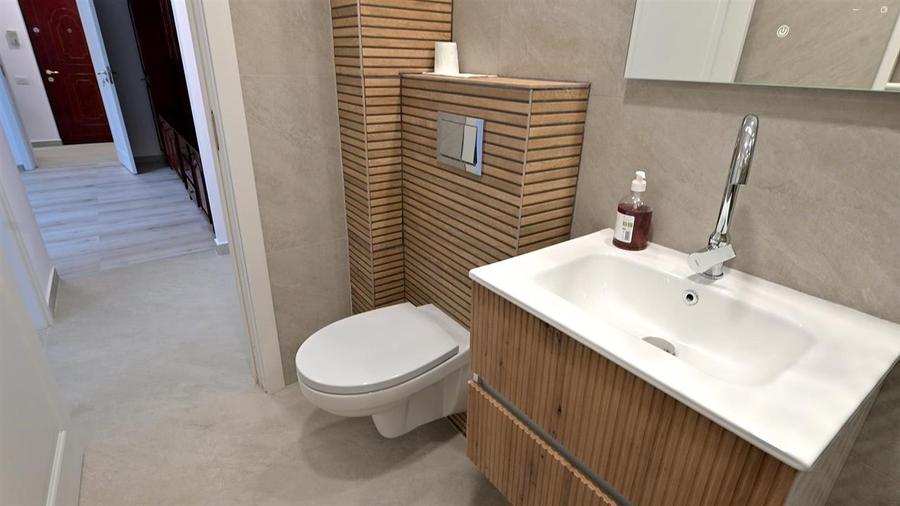 Apartament cu 2 camere semidecomandat în Ultracentral