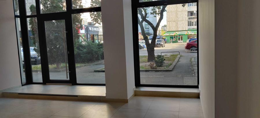 Spațiu comercial, de 160 mp, în Dacia