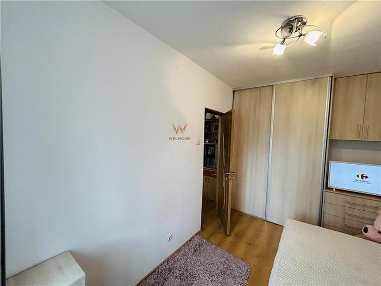 Apartament cu 3 camere semidecomandat în Hipodrom 1