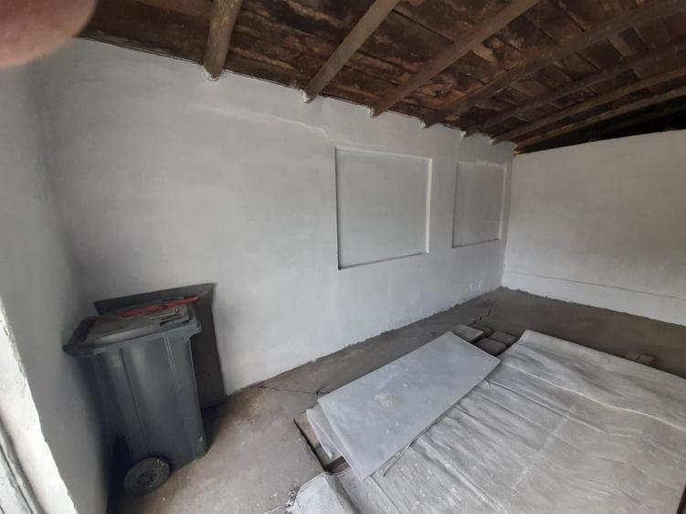 Casă individuală cu 5 camere cu Canalizare în Prăjești (Măgirești)