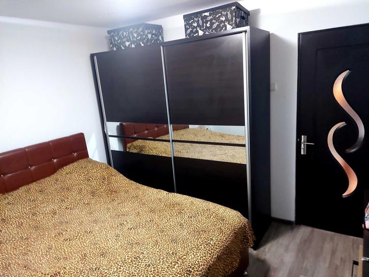 Apartament cu 2 camere decomandat în Exterior Vest