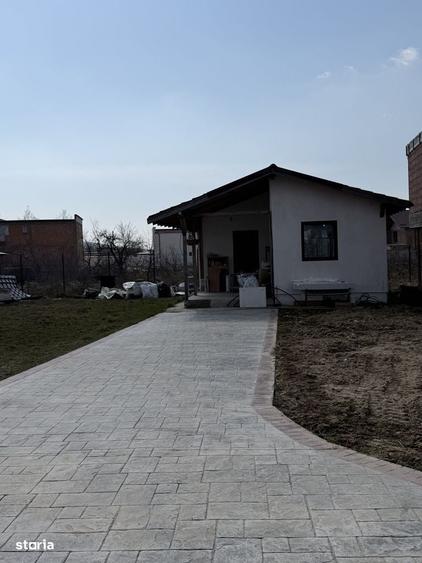 Casă în Central