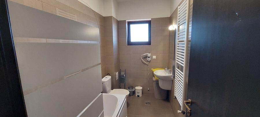Apartament cu 2 camere decomandat în Dosu Bricii