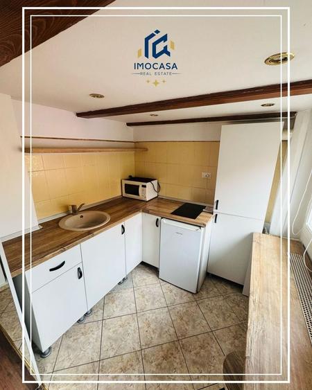 Apartament cu 4 camere semidecomandat, mobilat în Central