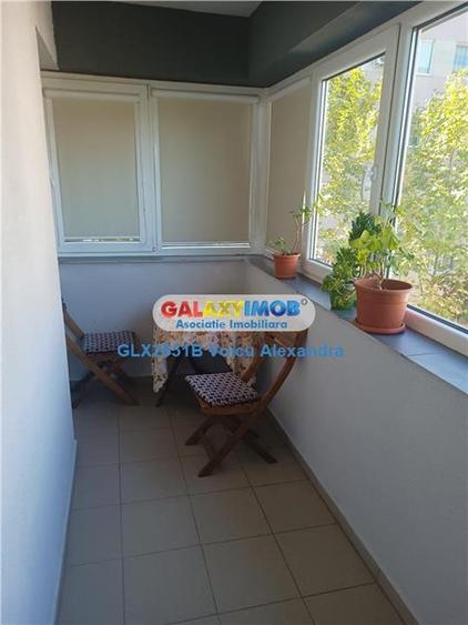 Apartament cu 2 camere decomandat, mobilat în Berceni