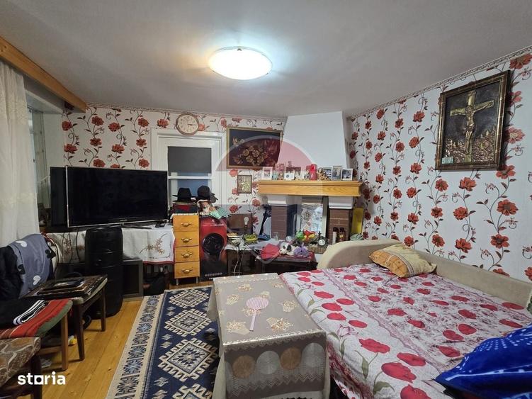 Casă cu 4 camere în Prelungirea Ferentari