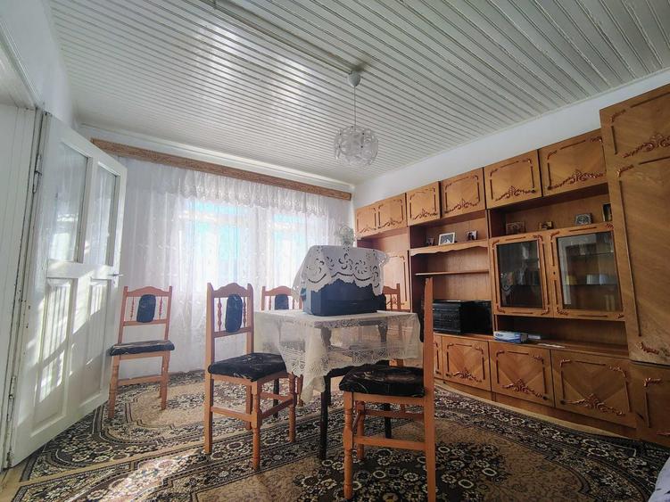 Casă cu 4 camere în Corod