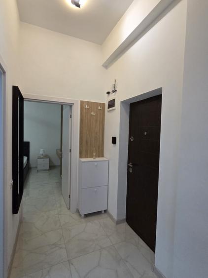 Apartament decomandat în Roșu