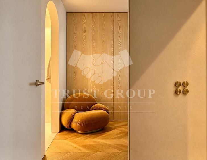 Apartament cu 3 camere decomandat, mobilat în Eminescu