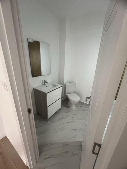 Apartament cu 3 camere în Unirea