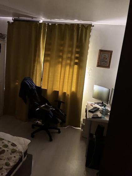 Apartament cu 3 camere decomandat în Exterior Vest