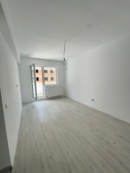 Apartament cu 2 camere decomandat în Militari