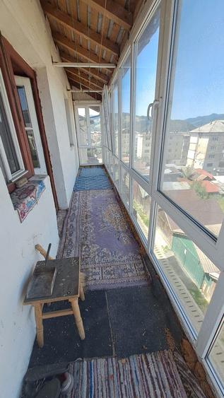 Apartament cu 2 camere decomandat în Vatra Dornei