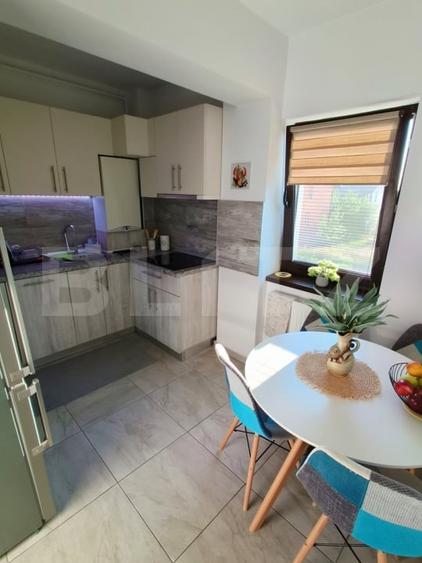 Apartament cu 2 camere decomandat, mobilat în Tractorul