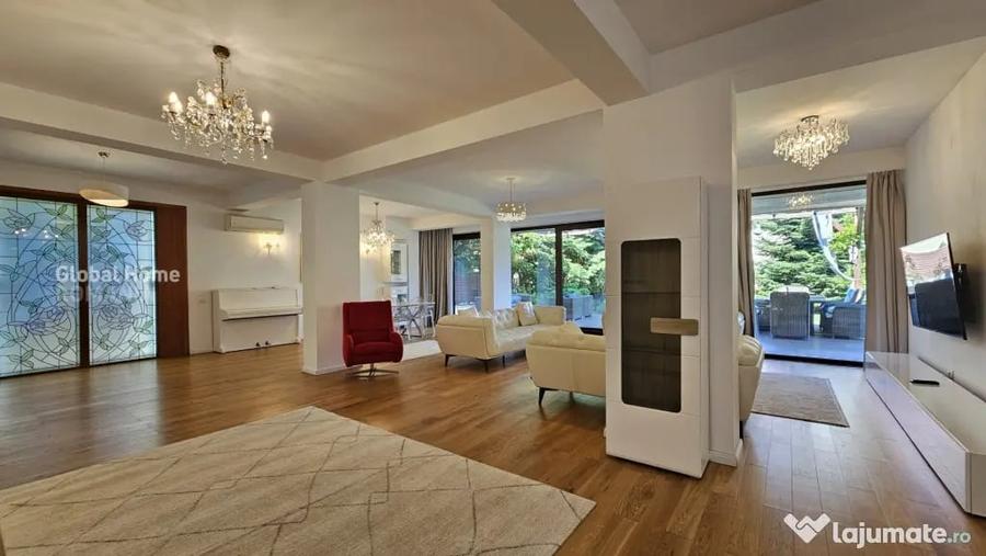 Casă cu 5 camere cu Teren 710 Mp în Central