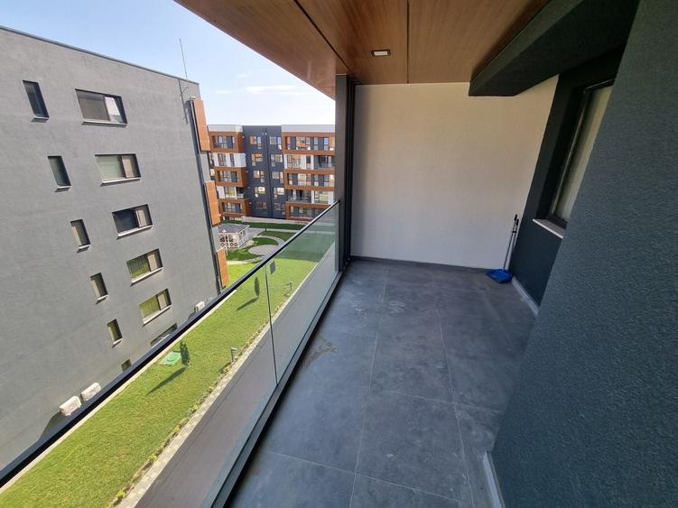 Apartament cu 2 camere decomandat, mobilat în Tomis Nord