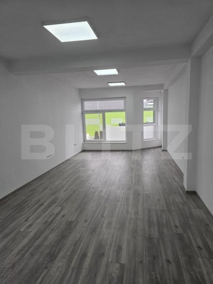 Spațiu comercial, de 220 mp, în Calea Moldovei
