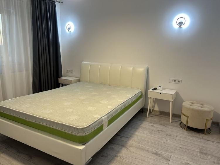 Apartament cu 2 camere decomandat în Exterior Vest