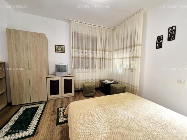 Casă individuală cu 5 camere cu Canalizare în Eforie Sud