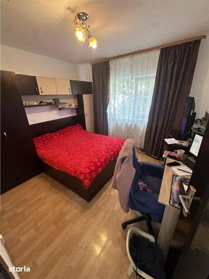 Apartament cu 2 camere decomandat în Lipovei