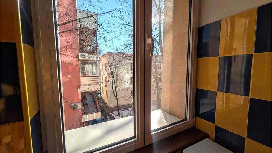 Apartament cu 2 camere semidecomandat în Floreasca