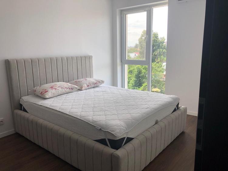 Apartament cu 2 camere decomandat în Drumul Taberei