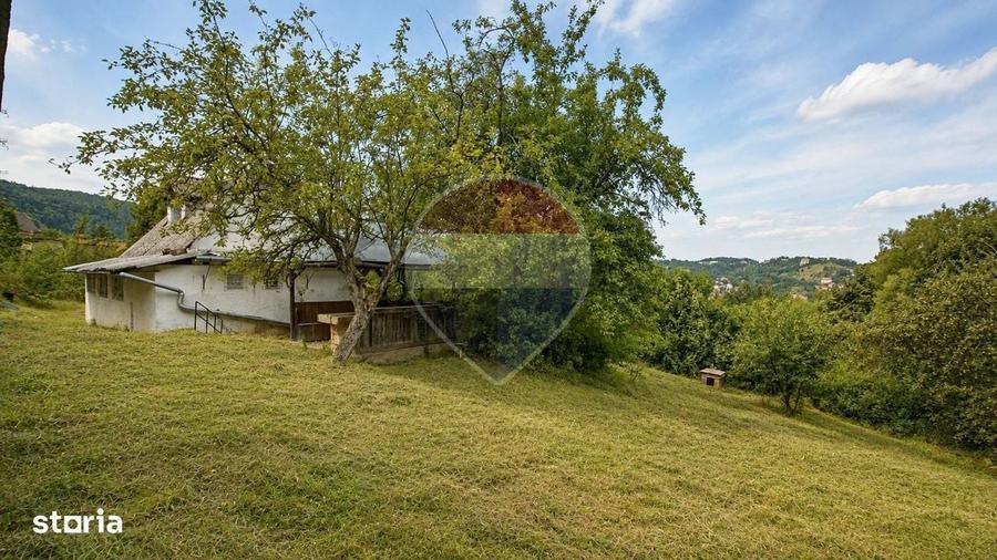 Casa Cu Gradina De 1.498 Mp | 3 Fronturi Stradale | Scheii Brasovului - 18