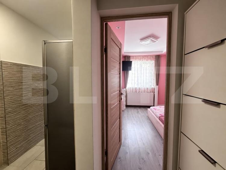 Apartament cu 3 camere semidecomandat, mobilat în Codlea