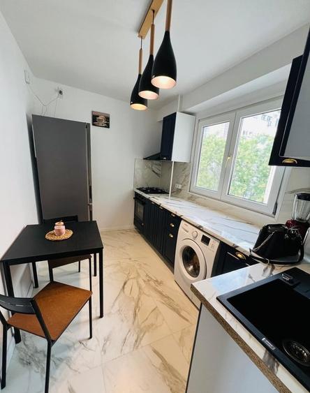 Apartament cu 2 camere decomandat în Brâncoveanu