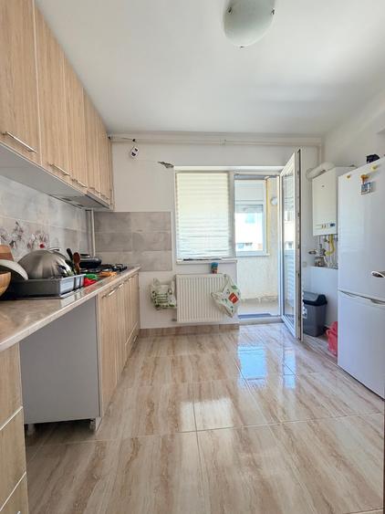 Apartament 2 camere de închiriat, Solstițiului 8, 450 € - 12