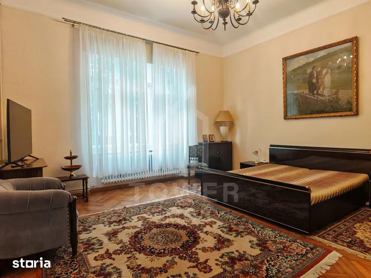 Casă cu 2 camere cu Teren 1000 Mp în Central