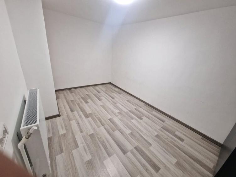 Spațiu comercial, de 70 mp, în Central