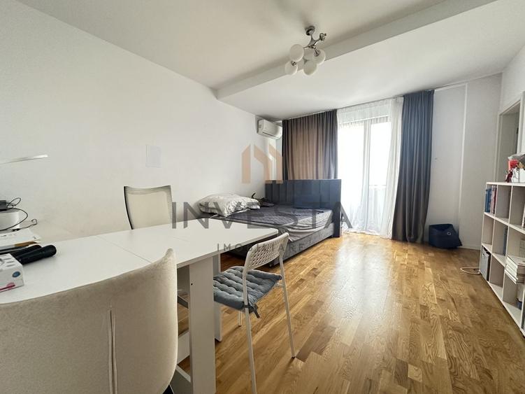 Apartament cu 4 camere semidecomandat, mobilat în Gheorgheni