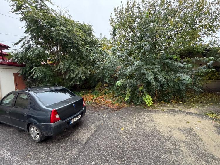 Casă individuală cu 3 camere cu Teren 587 Mp în Central