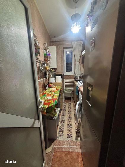 Apartament cu 2 camere decomandat, mobilat în Central