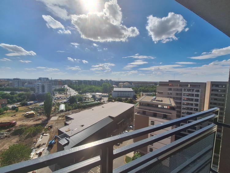 Penthouse cu 2 camere decomandat în Aradului