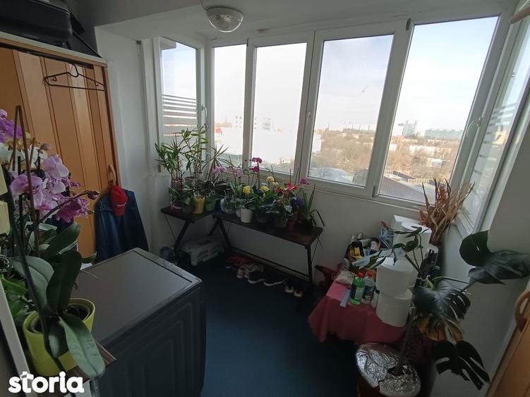 Apartament cu 3 camere, mobilat în Vitan