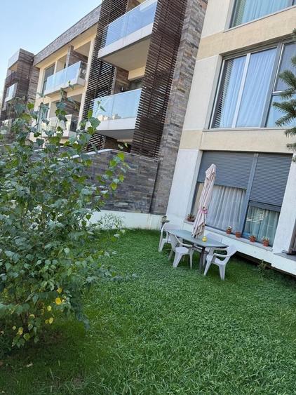 Apartament cu 2 camere semidecomandat, mobilat în Sisești