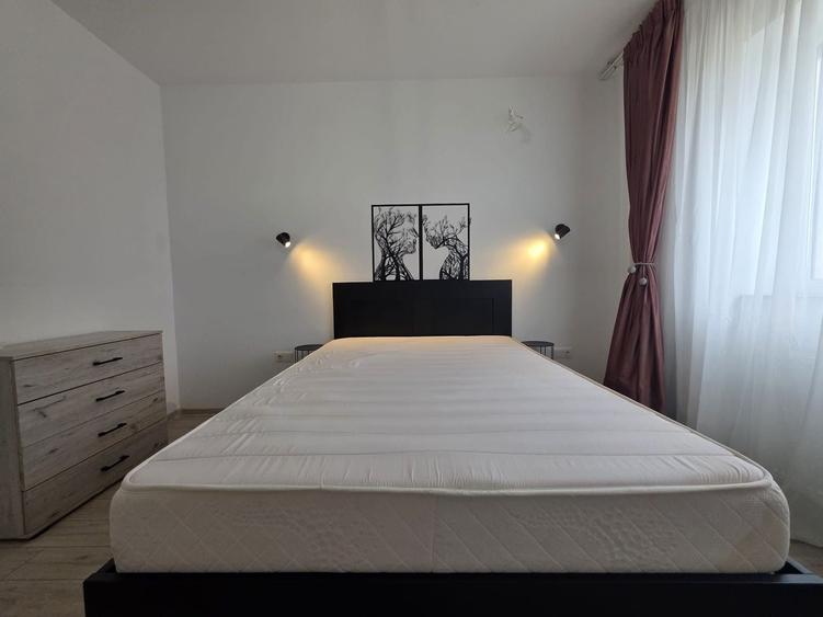 Apartament cu 2 camere decomandat în Lacul Morii