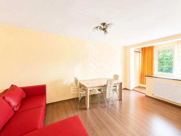 Apartament cu 3 camere decomandat în Odobescu