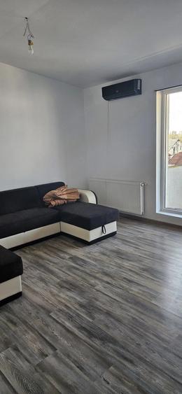 Apartament cu 3 camere decomandat, mobilat în Rahova