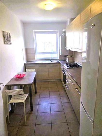 Apartament cu 2 camere decomandat, mobilat în Avantgarden